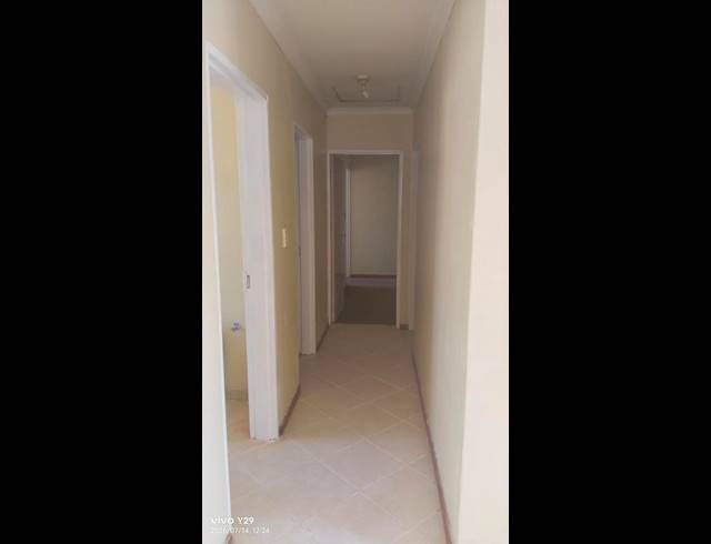 3 BEDROOM HOUSE FOR SALE IN THE ORCHARDS